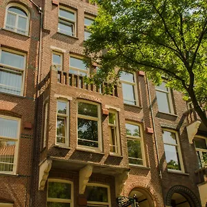 https://omega-hotel.thehaguehotels.net